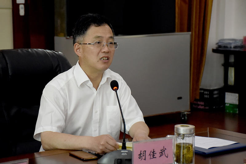 1591609763602089425.jpg DSC_5782.jpg