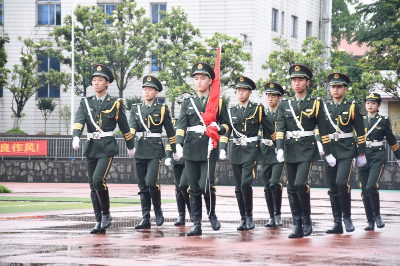 1622167363512017592.jpg DSC_2447.jpg