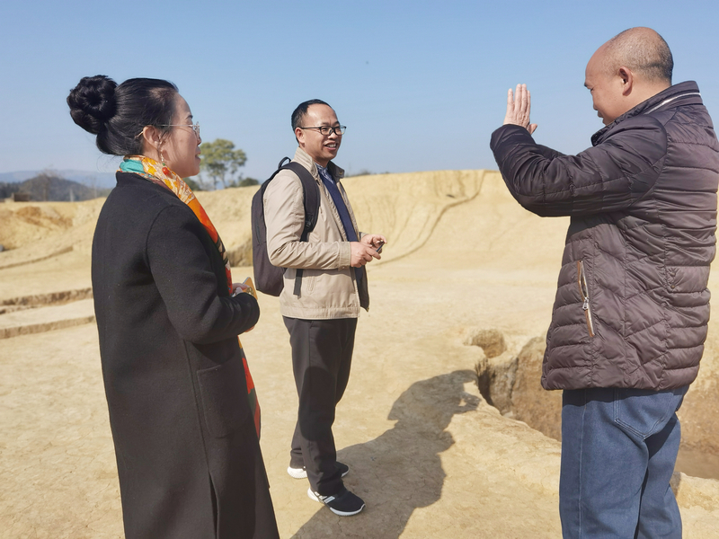 1640247844544023341.jpg 76bf300d3bf7cec975ecff8c157992e.jpg