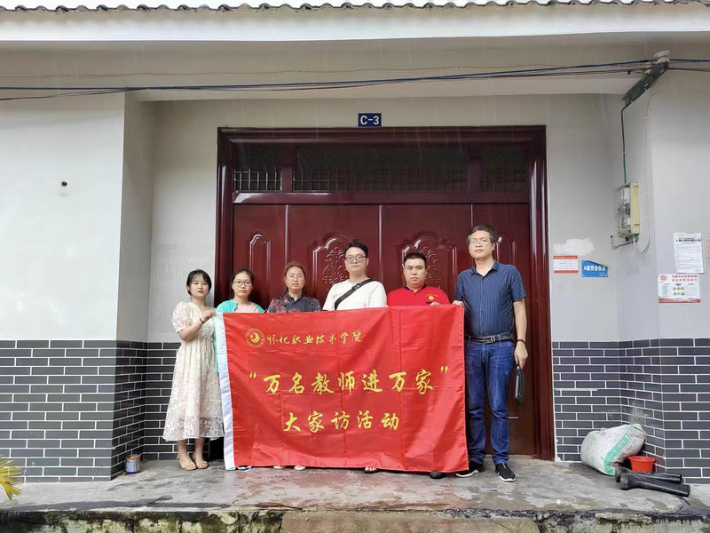 1663921915399015329.jpg 6379bdcf98ee7cde5bf8d1ec81af1e2.jpg